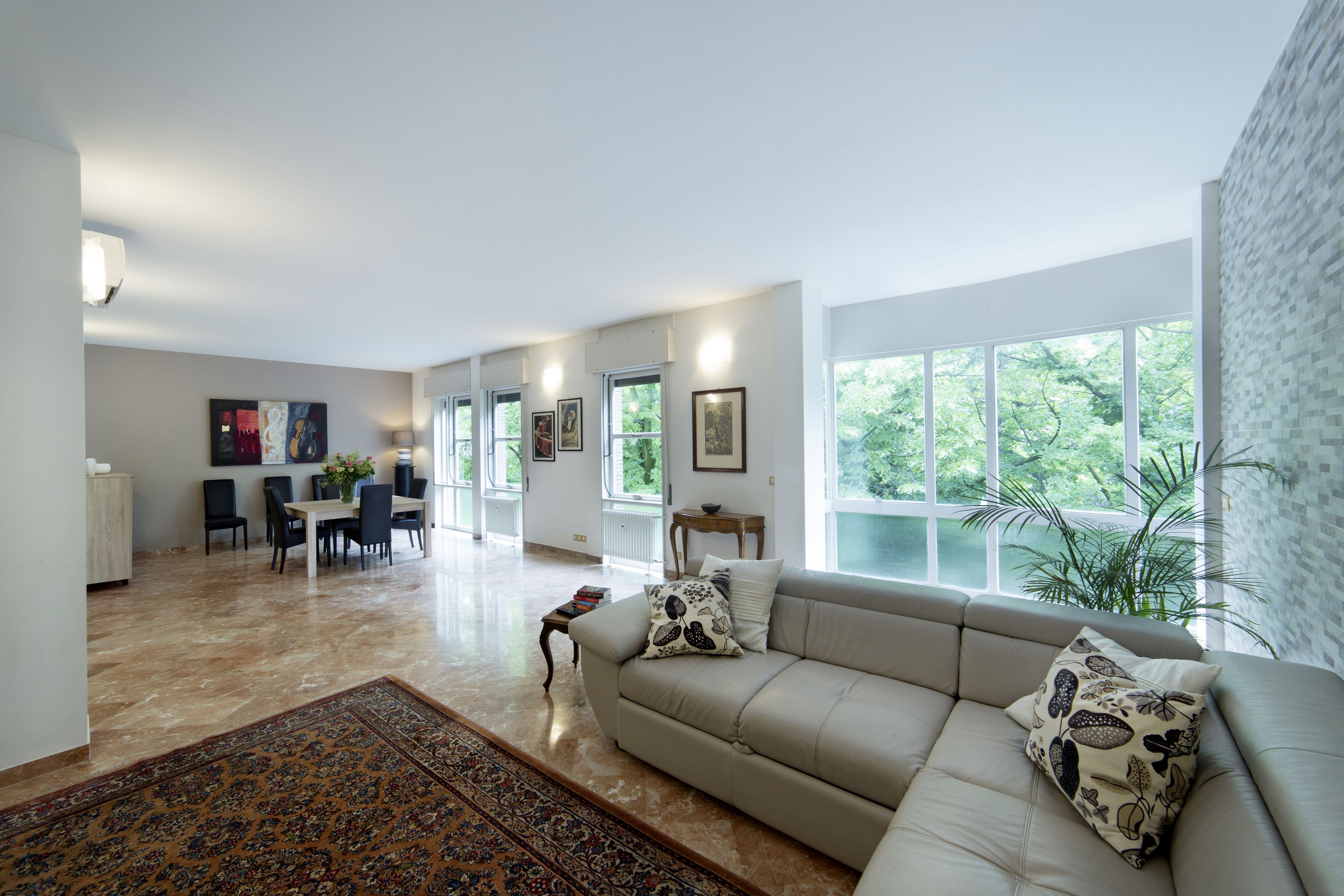 Superior Apartment, 3 Bedrooms | Living room | 26-inch TV with digital channels