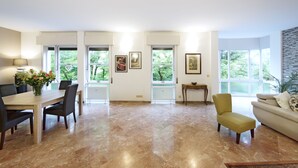 Apartemen Superior, 3 kamar tidur | Area keluarga