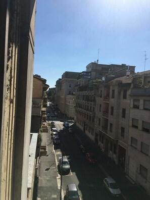 Apartment, 1 Schlafzimmer | Ausblick vom Zimmer