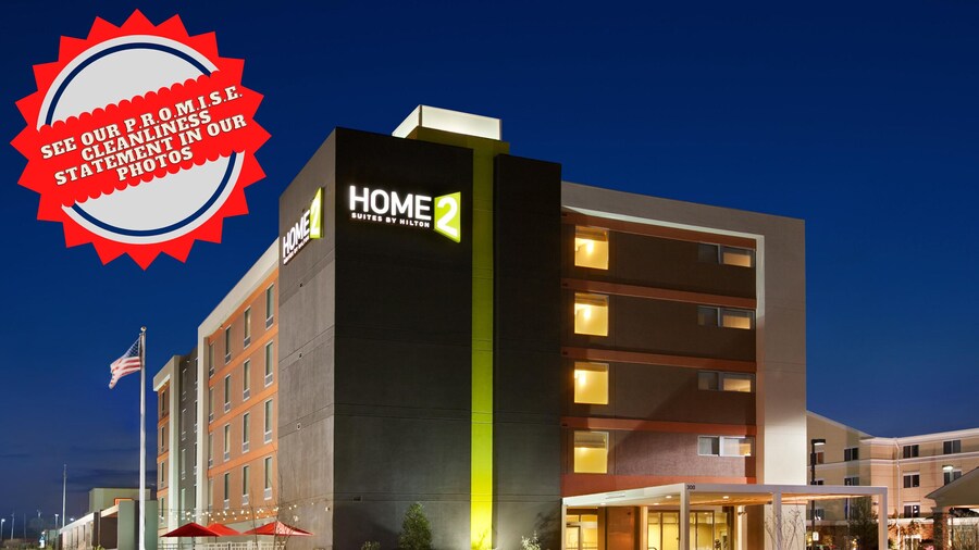 Home2 Suites by Hilton Charlotte Airport