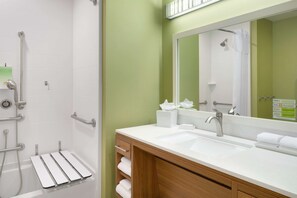 Suite, 1 Queen Bed, Accessible, Bathtub | Bathroom | Free toiletries, hair dryer, bathrobes, towels