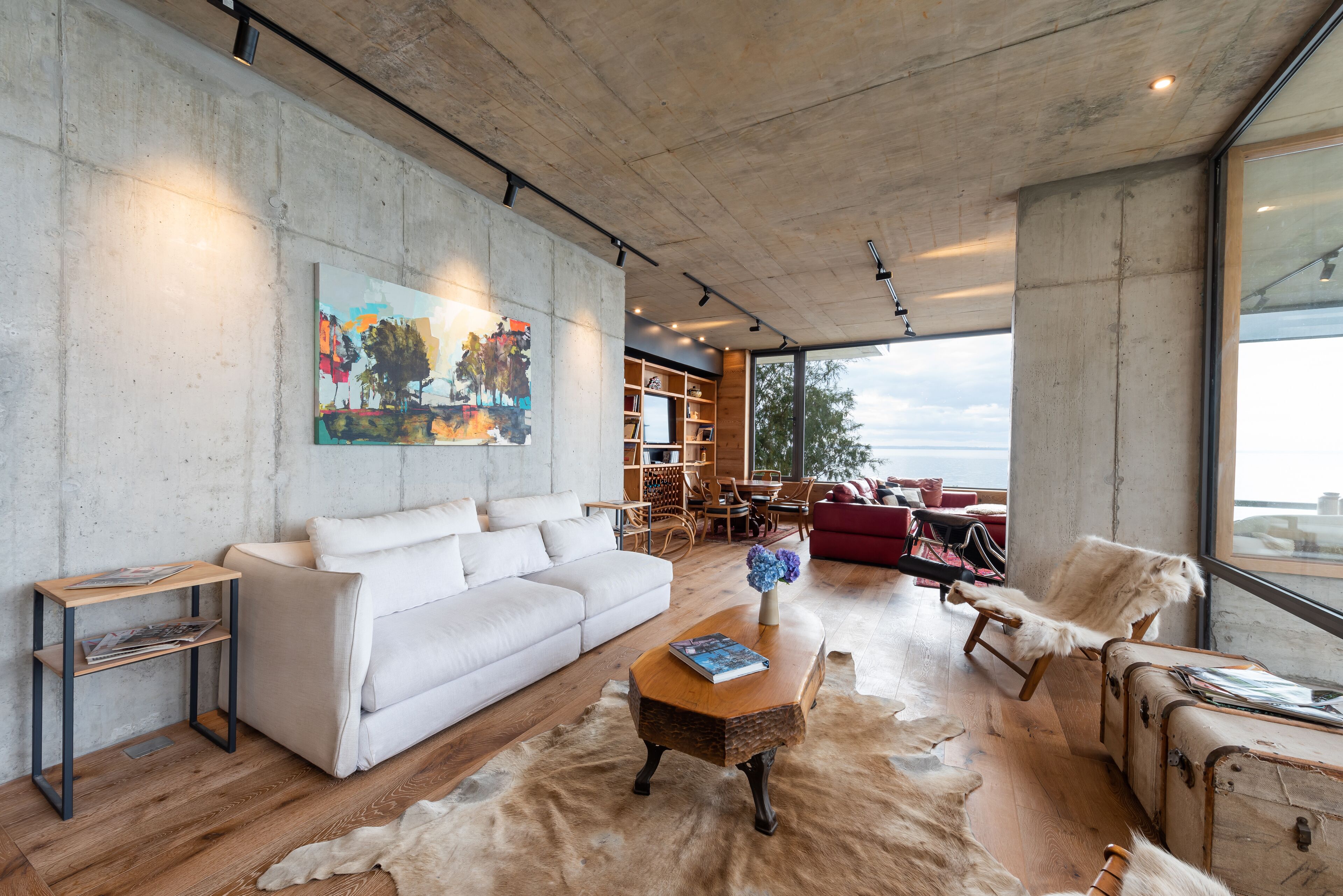 family villa | living area | flat-screen tv, mp3 dock