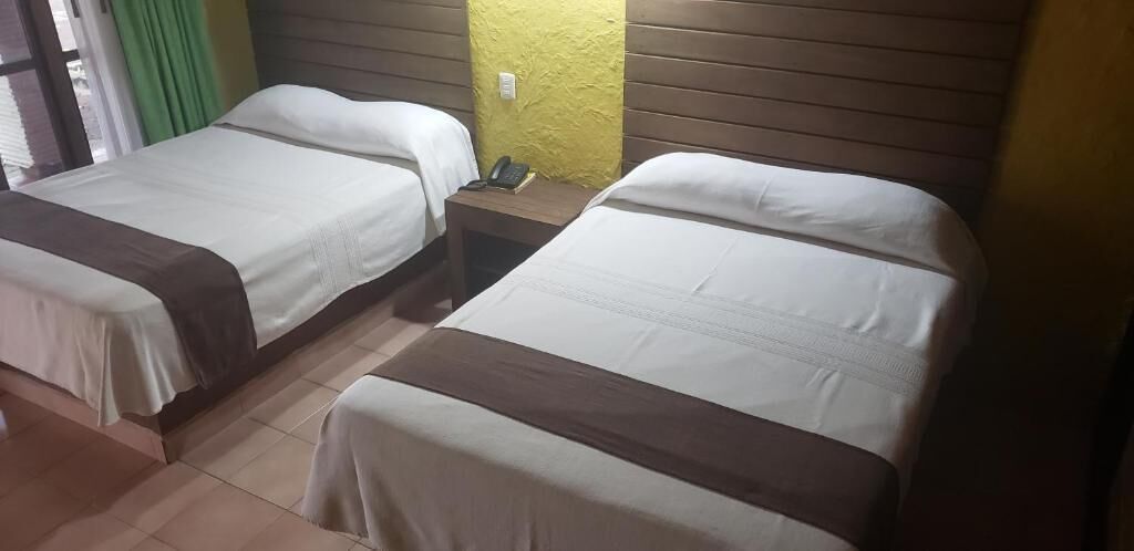 desk, soundproofing, iron/ironing board, free wifi