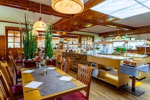 Dining - Erlebnis Hotel Chiemgauer Hof (Inzell)