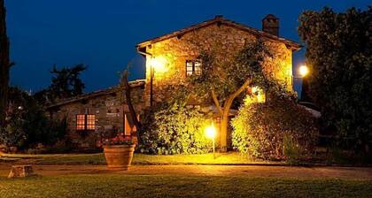 Villa Strada di Ripa D'orcia - Loc. Holid No. 1
