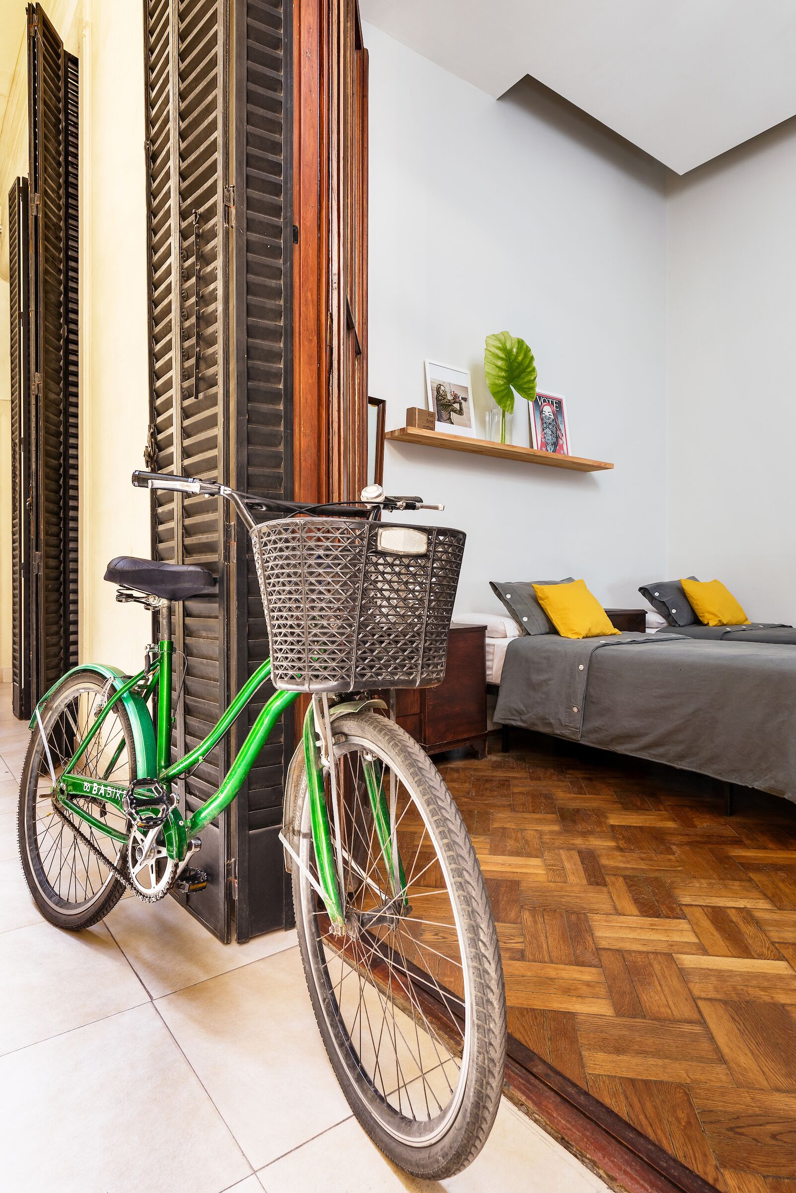 Photo - Milhouse Avenue