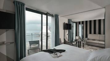 Premium Suite, Sea View | Premium bedding, in-room safe, desk, laptop workspace