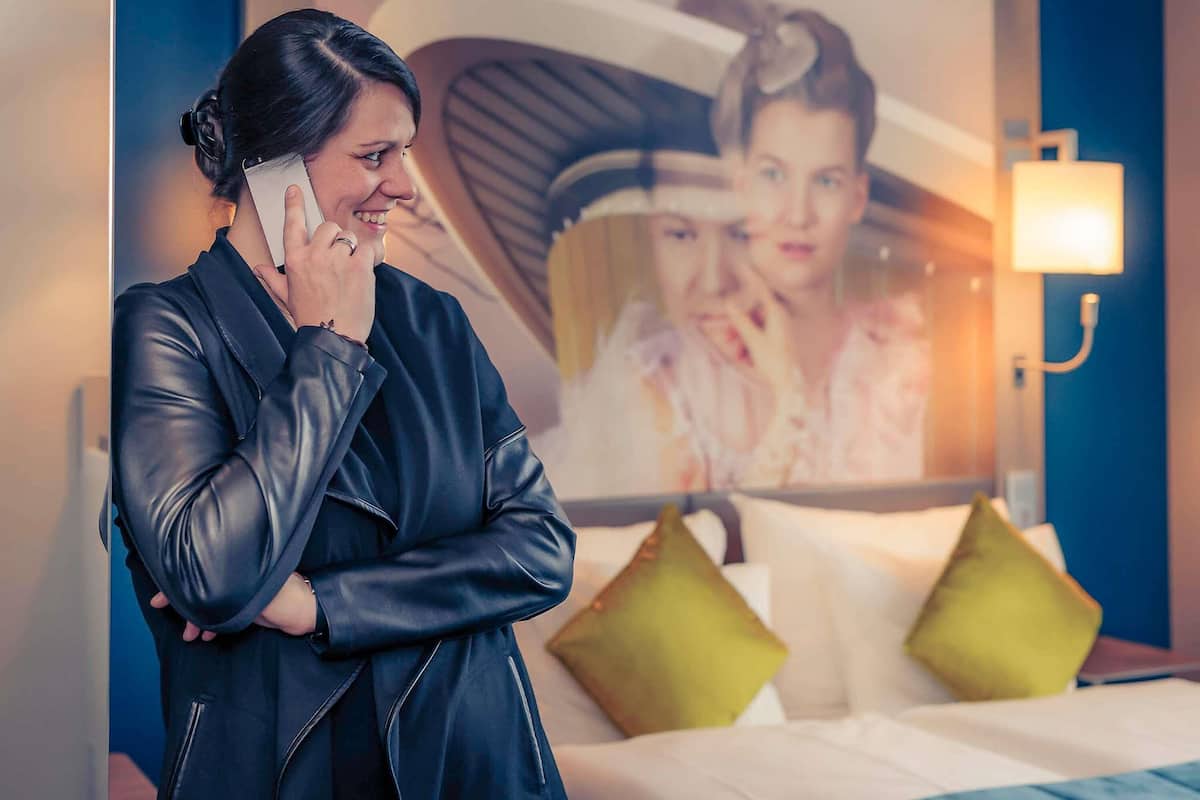 Ropa de cama hipoalergénica y minibar