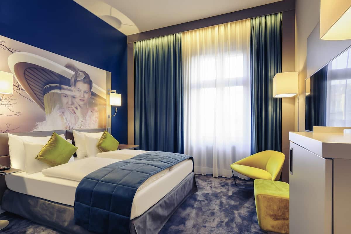 Ropa de cama hipoalergénica y minibar