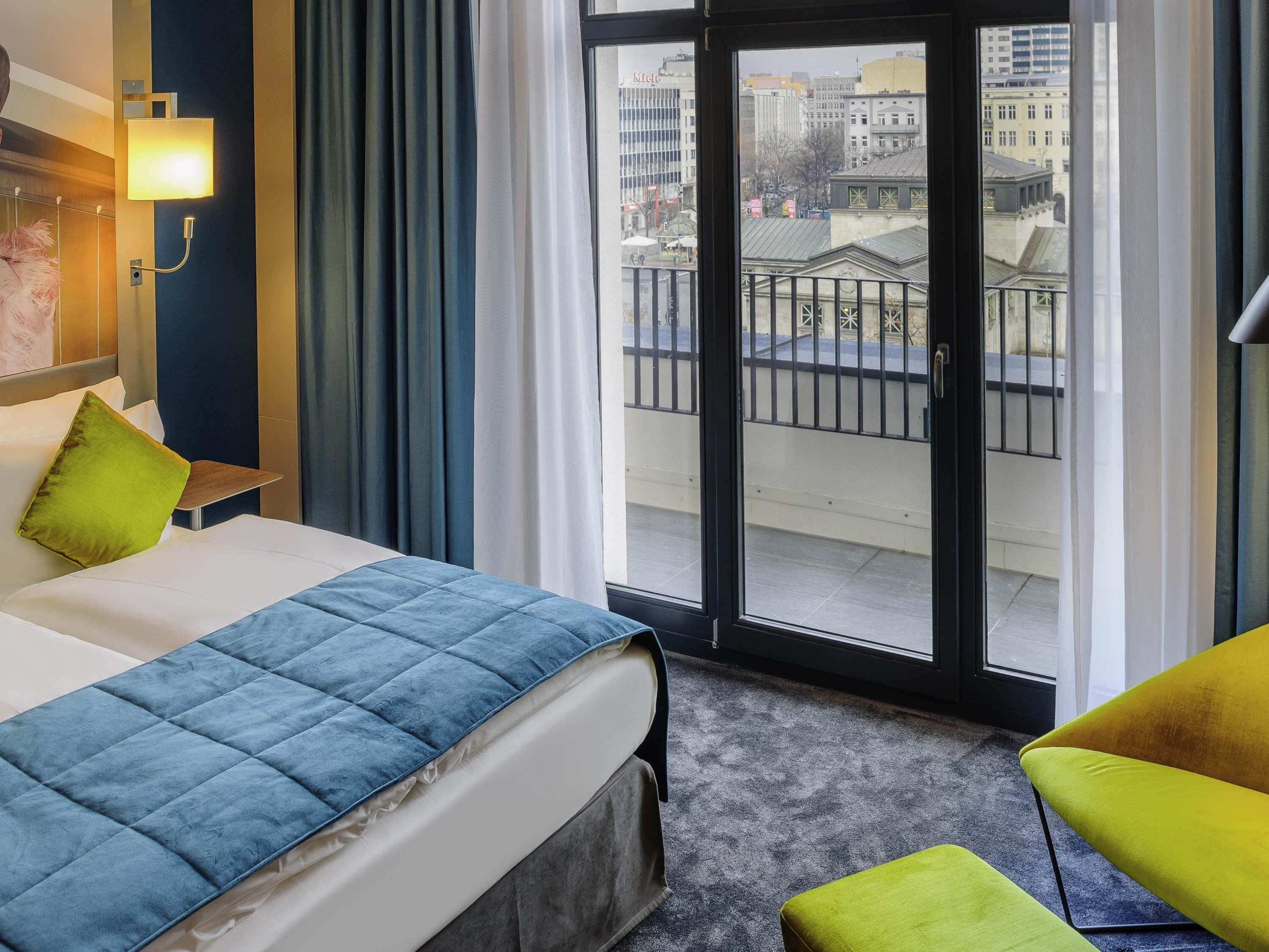 Superior kamer, 1 queensize bed, balkon | Hypoallergeen beddengoed, een minibar, een kluis op de kamer