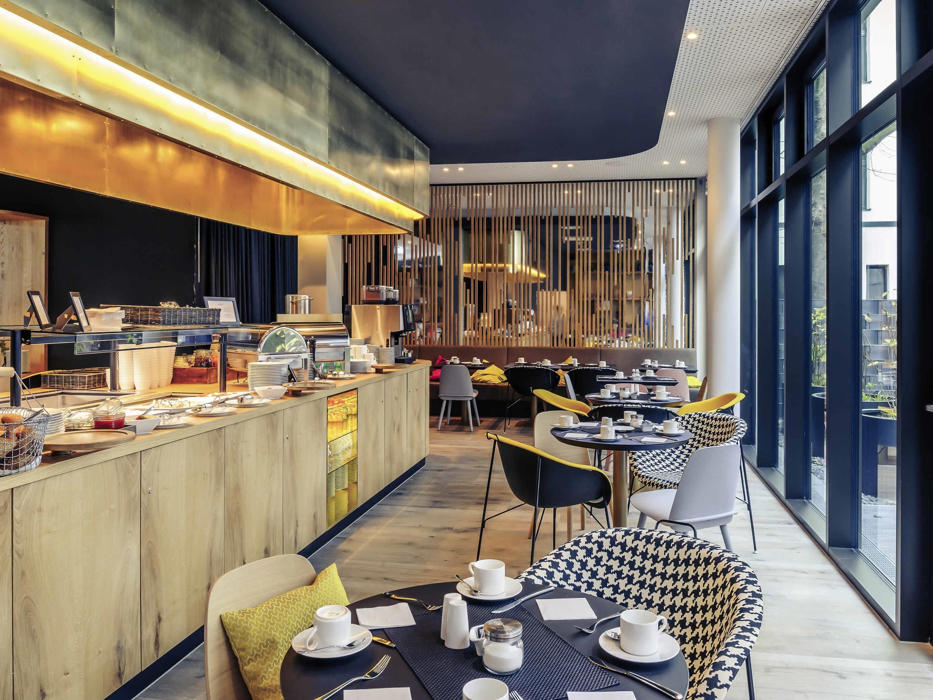 Buffet breakfast on weekends (EUR 25 per person)