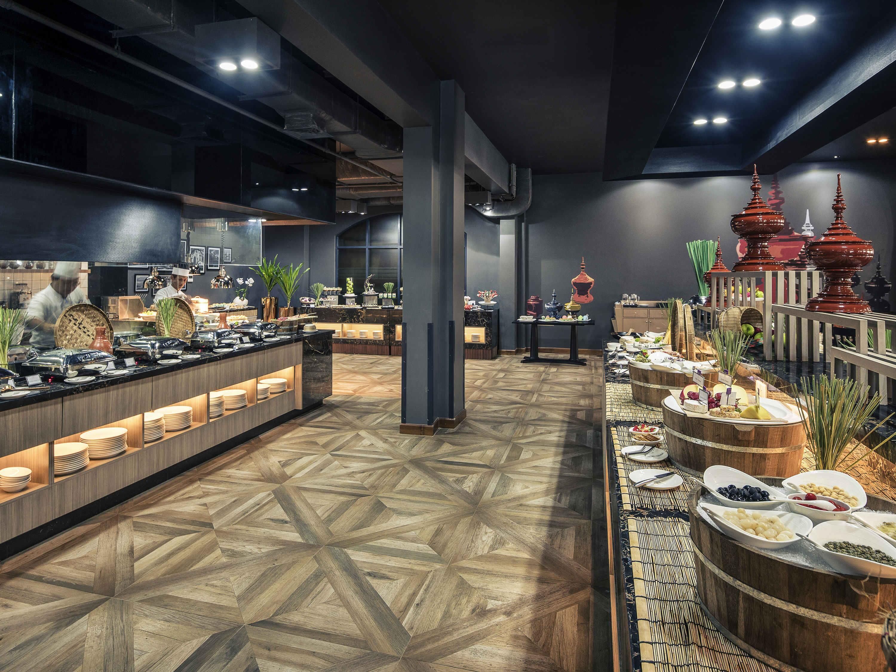 Frühstück, Mittagessen und Abendessen