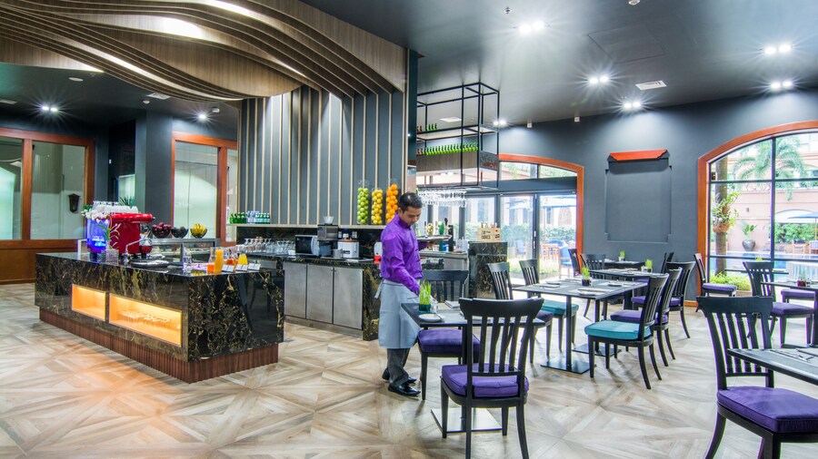 Mercure Yangon Kaba Aye