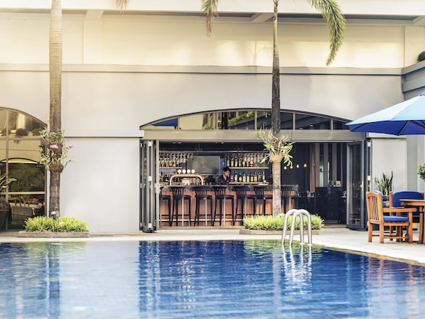 Bar (on property) - Mercure Yangon Kaba Aye (Yangon)