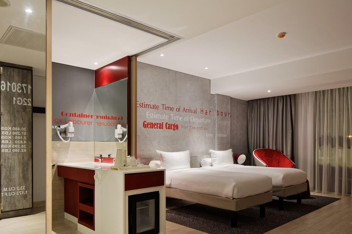 In-room safe, desk, rollaway beds, free WiFi
