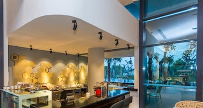 Ibis Styles Batam Nagoya