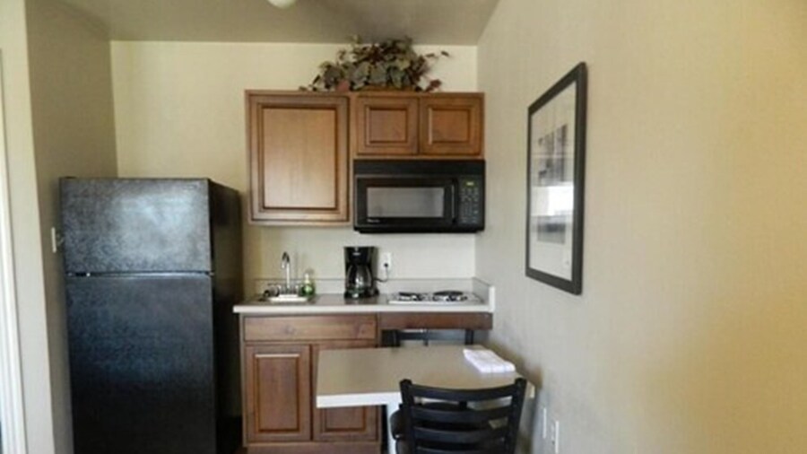 Paris Extended Stay Suites