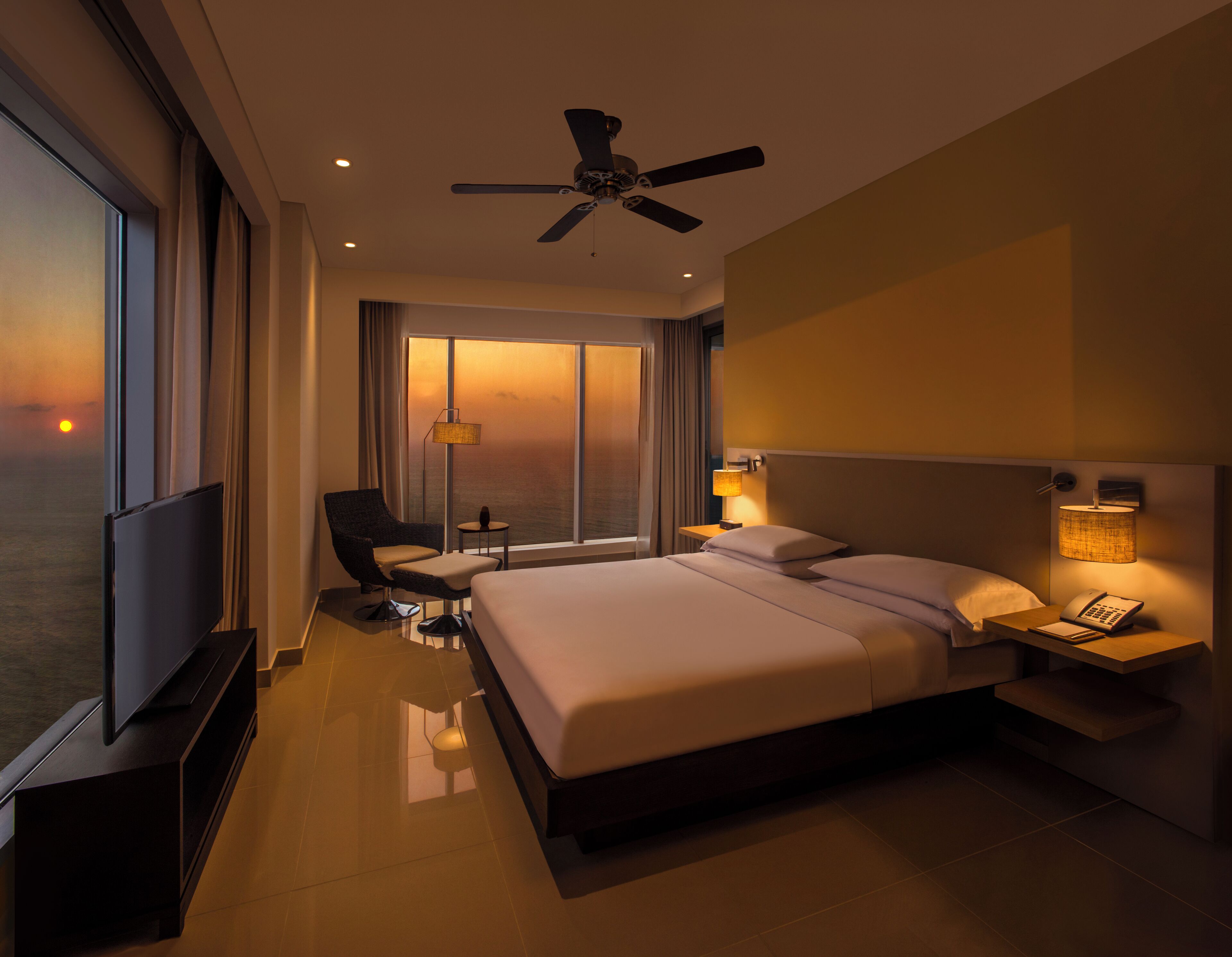 1 Bedroom Ocean View Residence | Egyptian cotton sheets, hypo-allergenic bedding, down comforters