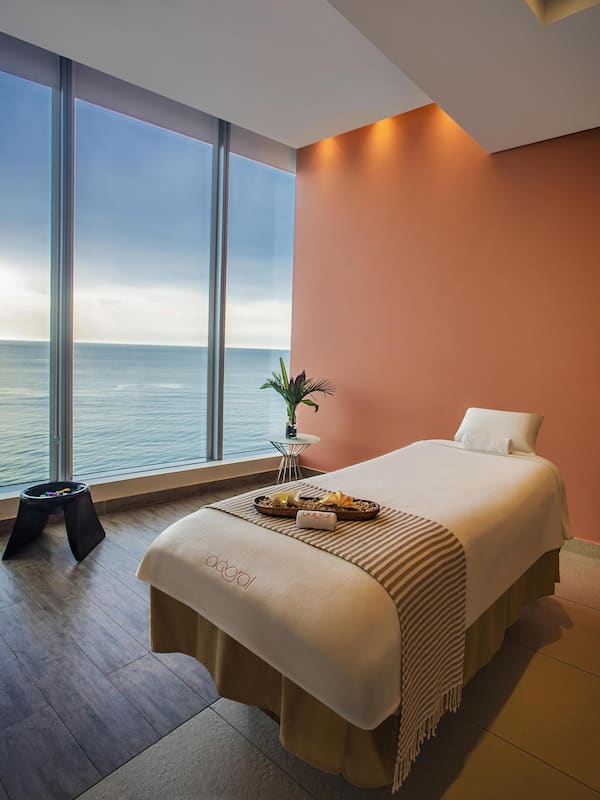 Aromatherapy, Swedish massages, sports massages, body scrubs