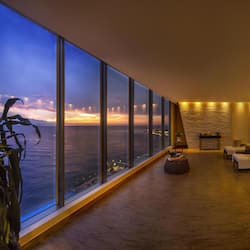 Hot tub, steam room, aromatherapy, Swedish massages, sports massages