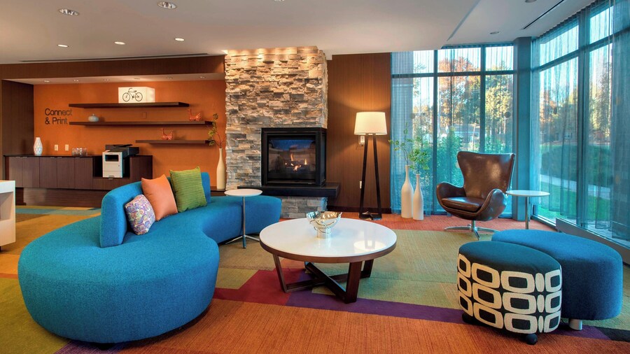 Fairfield Inn and Suites by Marriott Syracuse Carrier Circle