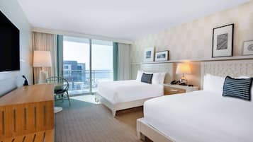 Deluxe Room, 2 Queen Beds (Partial Gulf View)