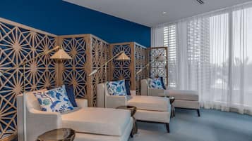 Couples treatment rooms, steam room, aromatherapy, hot stone massages