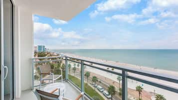 Allergikerbettwaren, Pillowtop-Betten, Zimmersafe, Schreibtisch