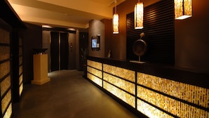 Unclassified image, 5 of 34, button - AROMA BARU - Adults only (Tokyo)