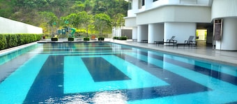 Sri Beverly Hills Near KLIA & KLIA2 & F1