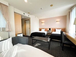 Triple Room, Non Smoking | Desk, laptop workspace, blackout curtains, free WiFi - APA Hotel TKP Sapporoeki-Kitaguchi EXCELLENT (Sapporo)