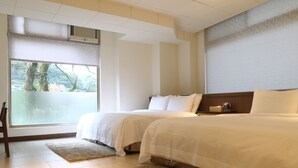 Family Quadruple Room - Wulai Karuizawa Hot Spring Resort (New Taipei City)
