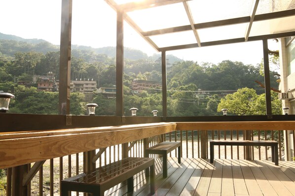 Terrace/patio - Wulai Karuizawa Hot Spring Resort (New Taipei City)