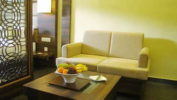 Premium Studio, 1 King Bed, Balcony, Mountain View | Living area | 32-inch LED TV with satellite channels, TV