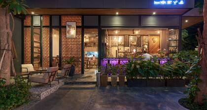 Monsoon Bassac Hotel