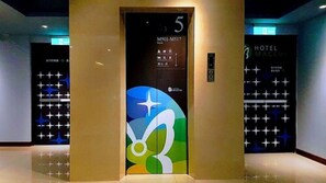 Interior entrance - Macchi Hotel (Taipei)