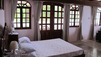 Minibar, in-room safe, individually furnished, free cribs/infant beds