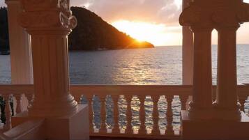 King Suite | Terrace/patio