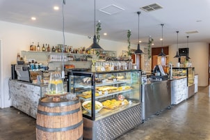 Café da manhã, almoço e jantar