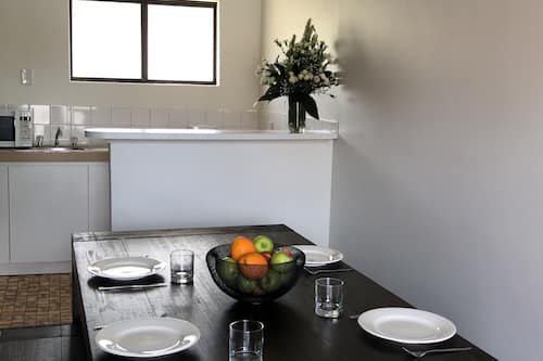 Departamento, 2 habitaciones | Cocina privada | Cafetera y tetera y tetera eléctrica