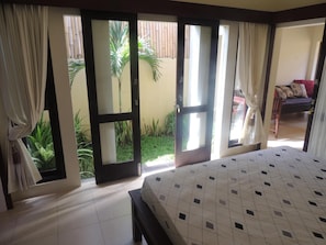 Minibar, in-room safe, desk, soundproofing