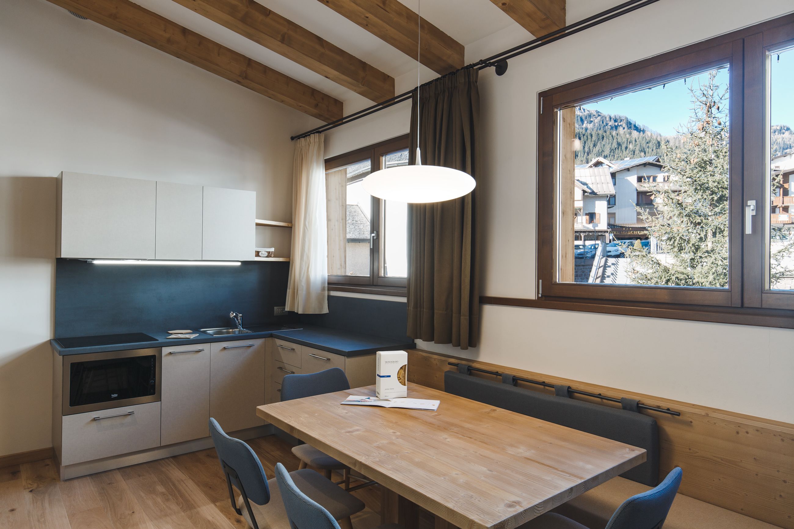 Superior Apartment, 2 Bedrooms, 2 Bathrooms | View from room