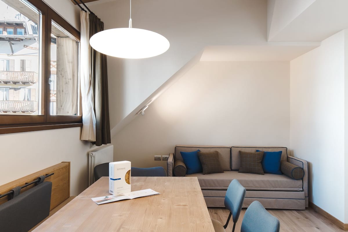 Superior Apartment, 2 Bedrooms, 2 Bathrooms | 1 bedroom, premium bedding, down duvets, in-room safe
