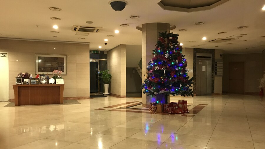 Ocean View Hotel