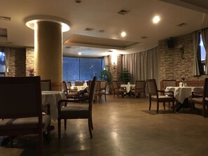 منطقة تناول الإفطار