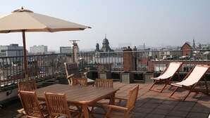 Deluxe Apartment, 3 Bedrooms, 2 Bathrooms | Terrace/patio