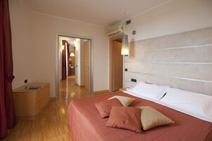 Sábanas italianas Frette, ropa de cama de alta calidad y escritorio 