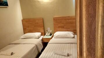 Superior Twin Room | In-room safe, desk, iron/ironing board, free WiFi