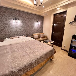 Room - Hotel Crystal Gate Nagoya (Nakaku, Nagoya City)