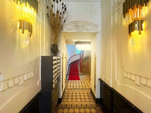 บริเวณประตูทางเข้า